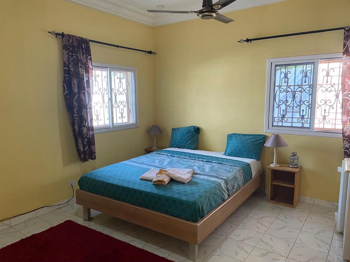 The Compound Bed & Breakfast Bijilo Exterior foto