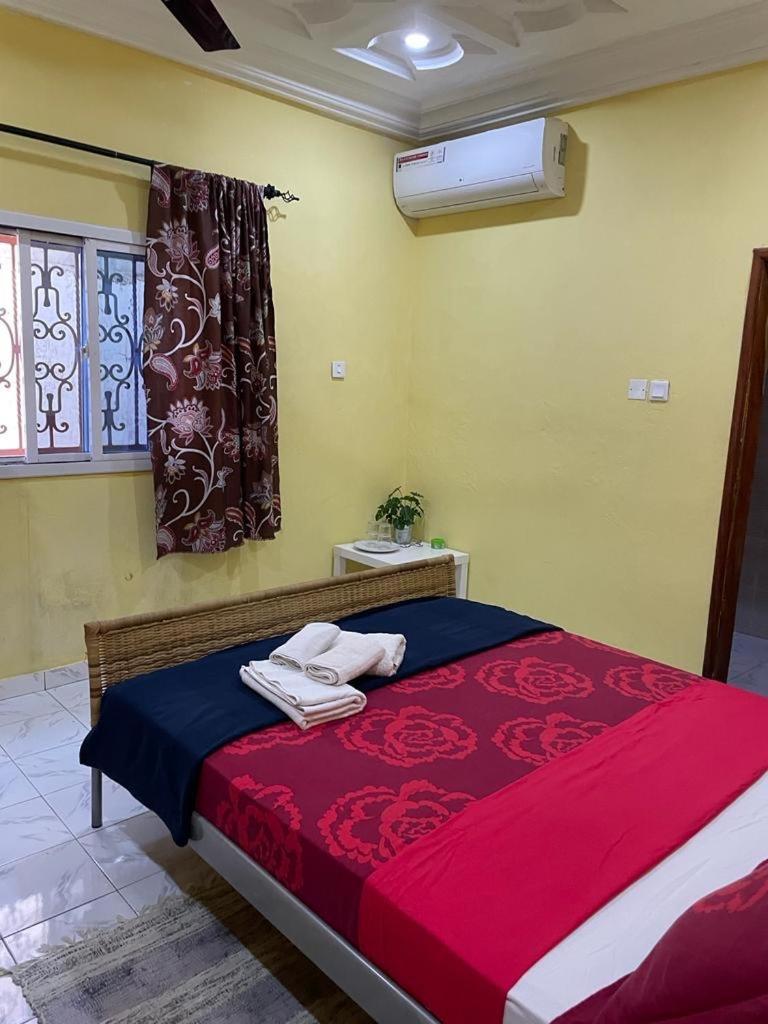 The Compound Bed & Breakfast Bijilo Exterior foto